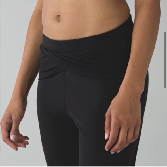 Lululemon Sunset Salutation Crop - Picture 3 of 3